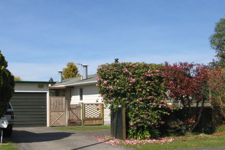 Photo of property in 6 Joanne Crescent, Pukehangi, Rotorua, 3015