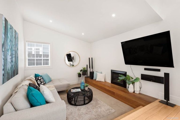 Photo of property in 45 View Road, Mount Eden, Auckland, 1024