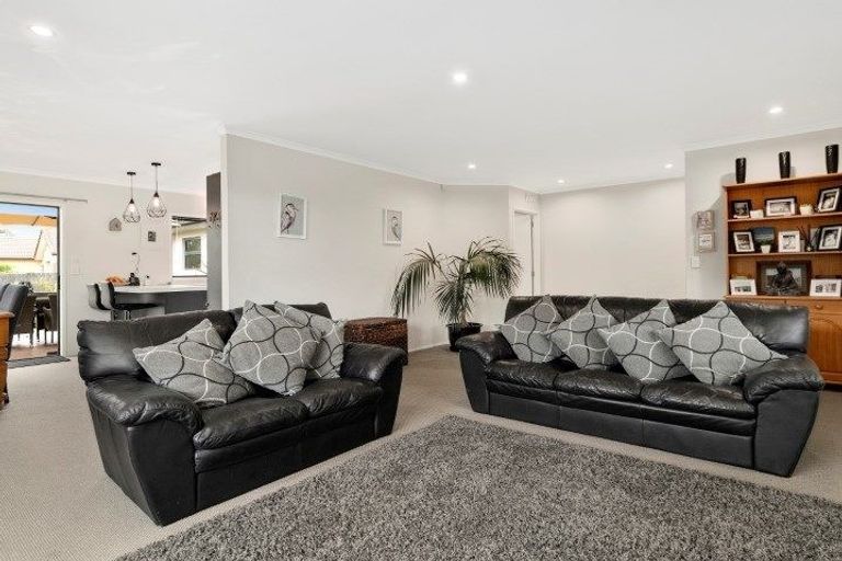 Photo of property in 73 Condor Drive, Pyes Pa, Tauranga, 3112