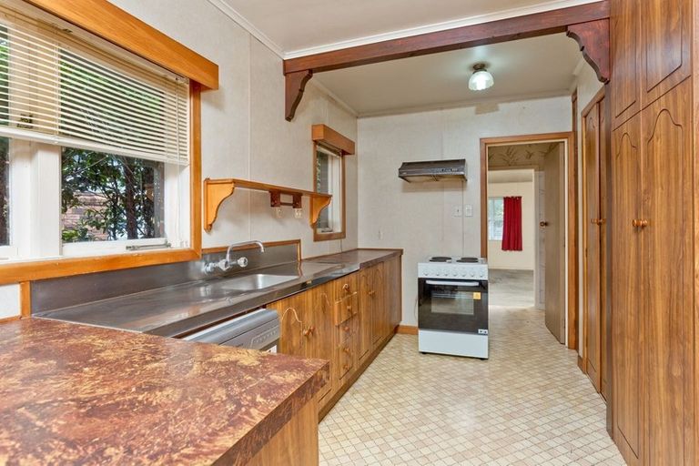 Photo of property in 615 Beach Road, Rothesay Bay, Auckland, 0630