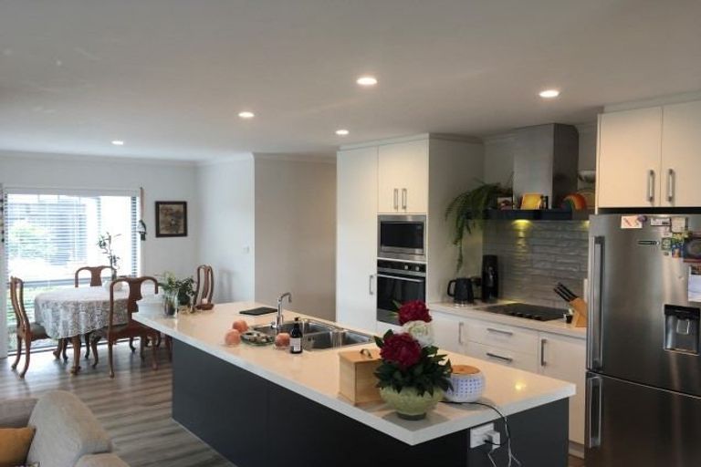 Photo of property in 30 Harding Drive, Papamoa Beach, Papamoa, 3118