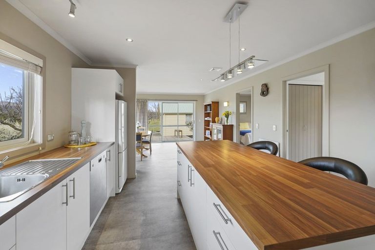 Photo of property in 18 Ferris Road, Springvale, Alexandra, 9393