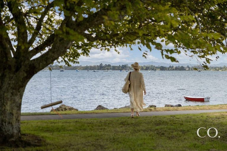 Photo of property in 4 Beach Grove, Omokoroa, 3114