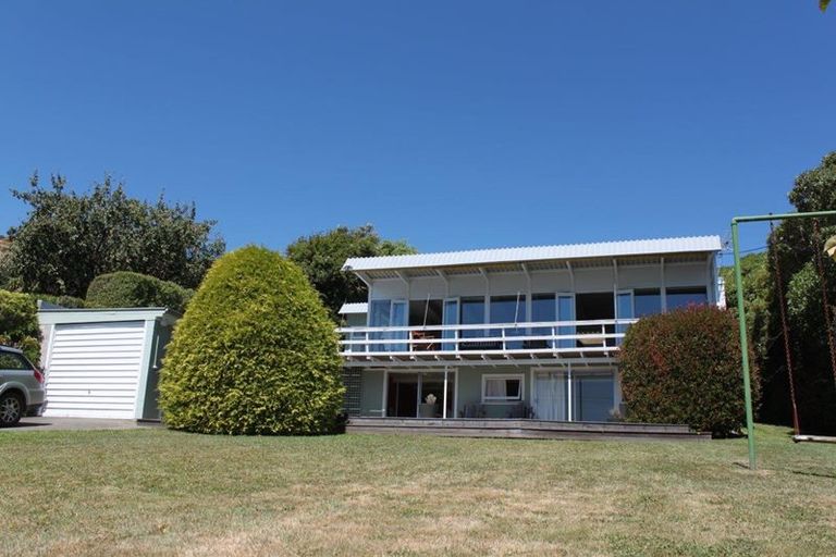 Photo of property in 414 Marine Drive, Charteris Bay, Lyttelton, 8971