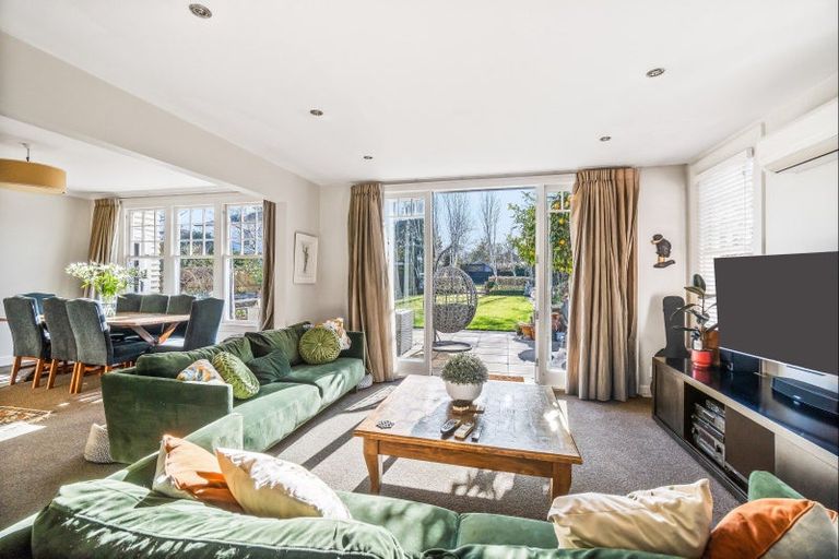 Photo of property in 113 Leinster Road, Merivale, Christchurch, 8014