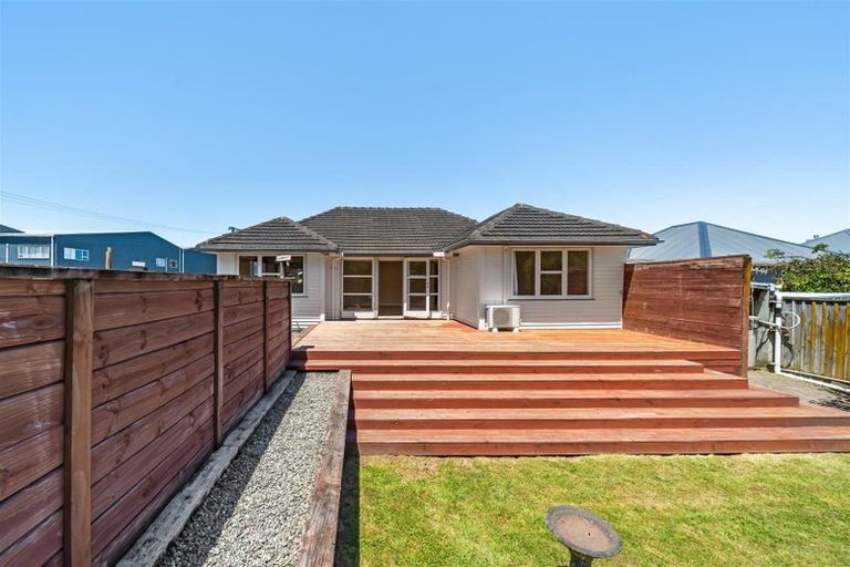 Photo of property in 2/48 Tennyson Street, Trentham, Upper Hutt, 5018