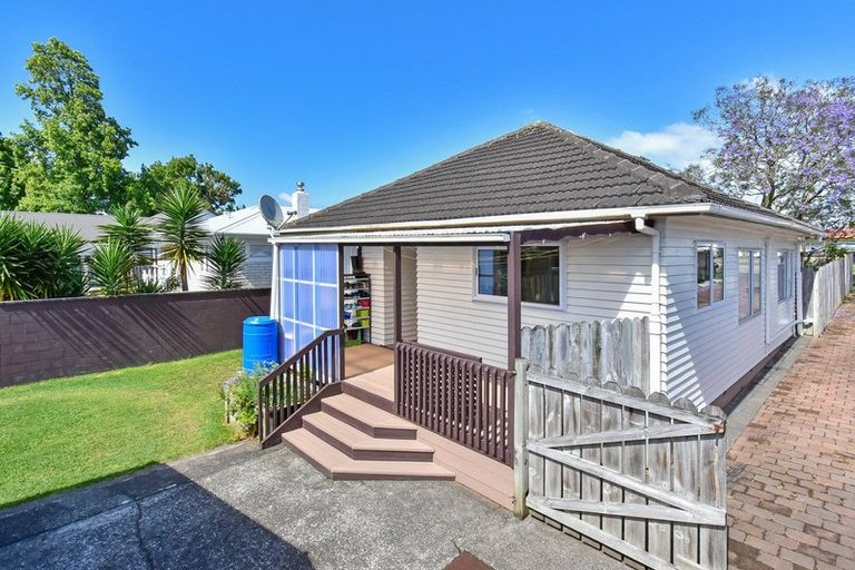 Photo of property in 1/454 Great South Road, Opaheke, Papakura, 2113