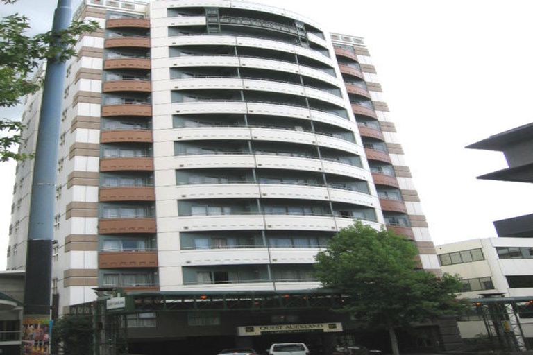 Photo of property in Quest Auckland Apartments, 16e/363 Queen Street, Auckland Central, Auckland, 1010