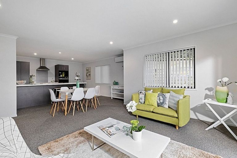 Photo of property in 13 Puarangi Lane, Stanmore Bay, Whangaparaoa, 0932