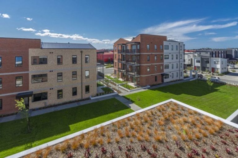 Photo of property in 204/77 Hobsonville Point Road, Hobsonville, Auckland, 0616