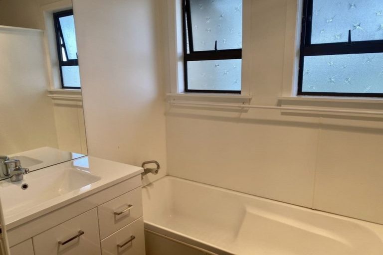 Photo of property in 8 Hughson Street, Waitara, 4320