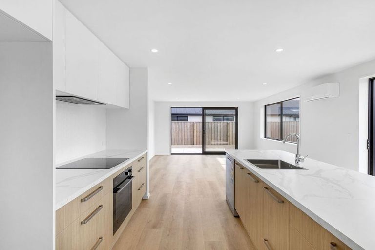 Photo of property in 3 Peak Lane, Halswell, 8025