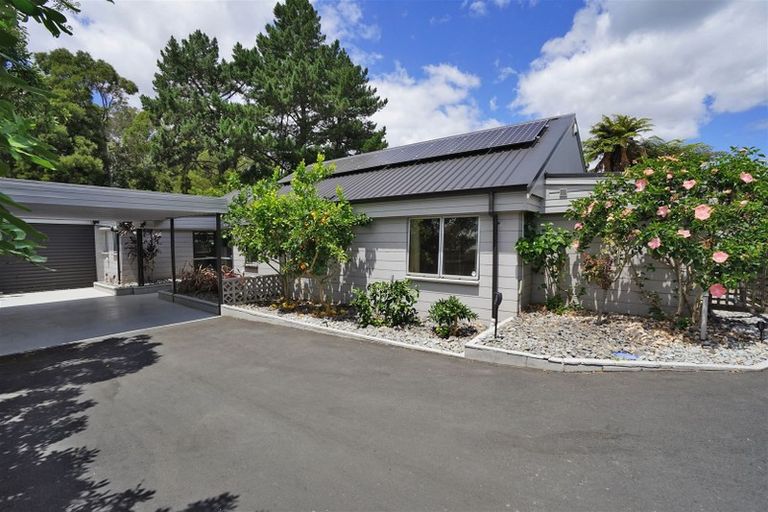 Photo of property in 35 Balfour Crescent, Riverlea, Hamilton, 3216