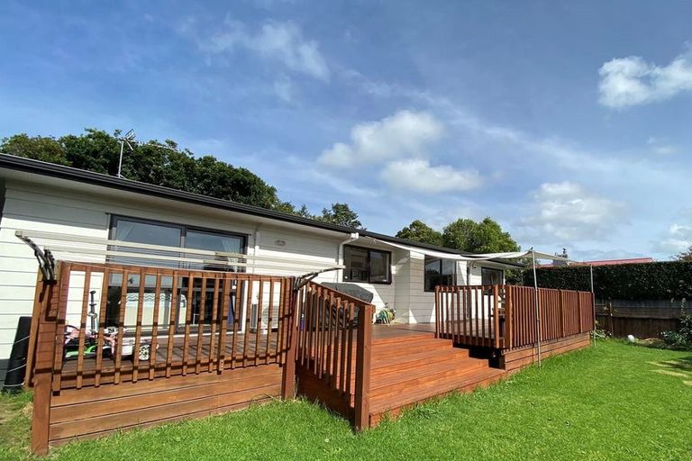 Photo of property in 2/1 Mcintyre Road, Mangere Bridge, Auckland, 2022
