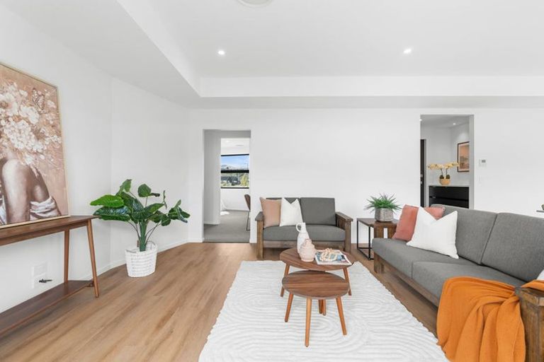 Photo of property in 2 Ferbane Way, Halswell, Christchurch, 8025