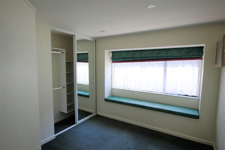 Photo of property in 1/12 Beatrice Avenue, Hillcrest, Auckland, 0627