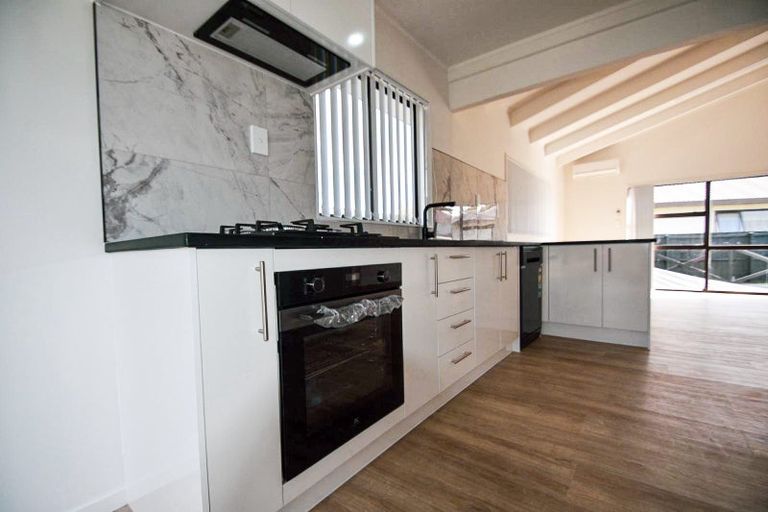 Photo of property in 180 Old Wairoa Road, Papakura, 2110