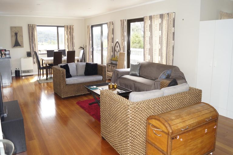 Photo of property in 22 Hihitahi Rise, Paihia, 0200