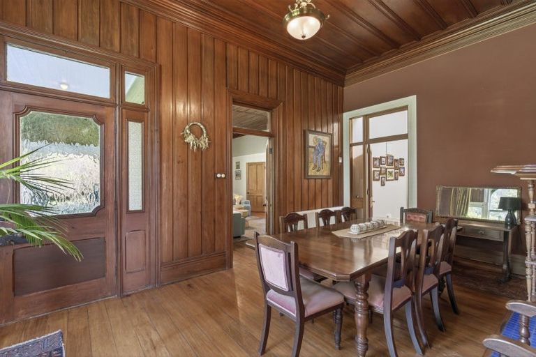 Photo of property in 1 Kahikatea Street, Inglewood, 4330