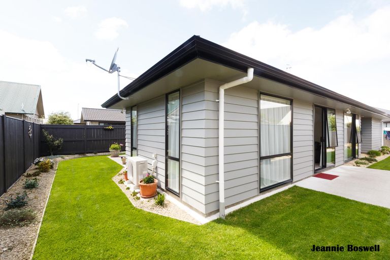 Photo of property in 26c Ward Street, Palmerston North, 4410