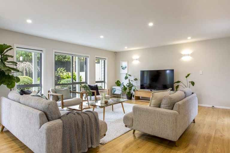 Photo of property in 29a Glendon Avenue, Avondale, Auckland, 1026