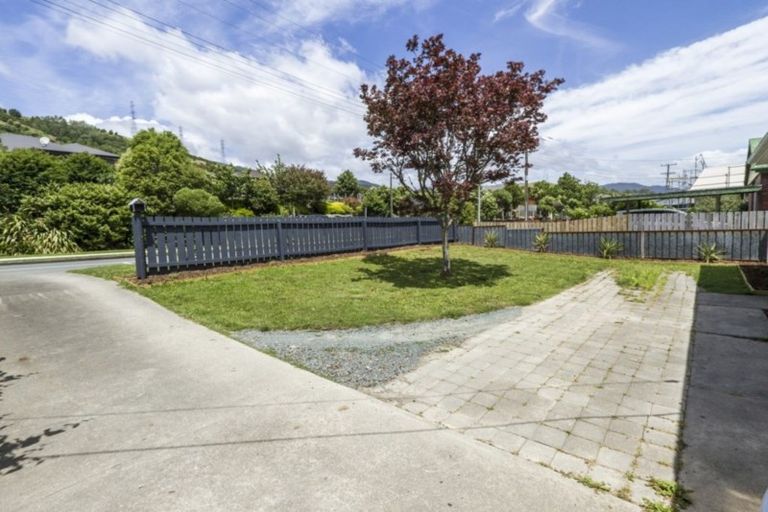 Photo of property in 292 The Ridgeway, Stoke, Nelson, 7011