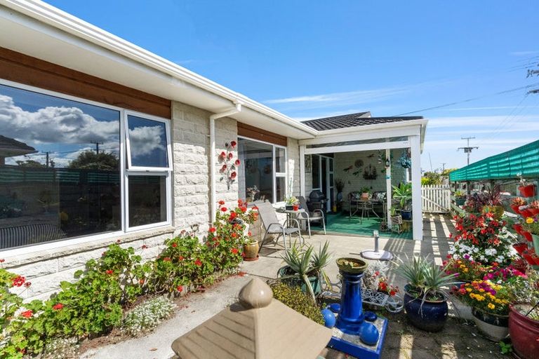 Photo of property in 154 Winchester Street, Levin, 5510