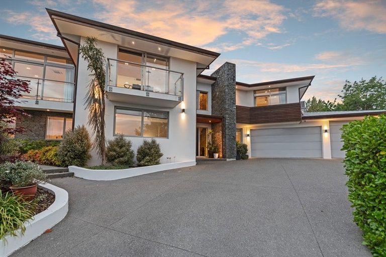 Photo of property in 118a Centaurus Road, Huntsbury, Christchurch, 8022