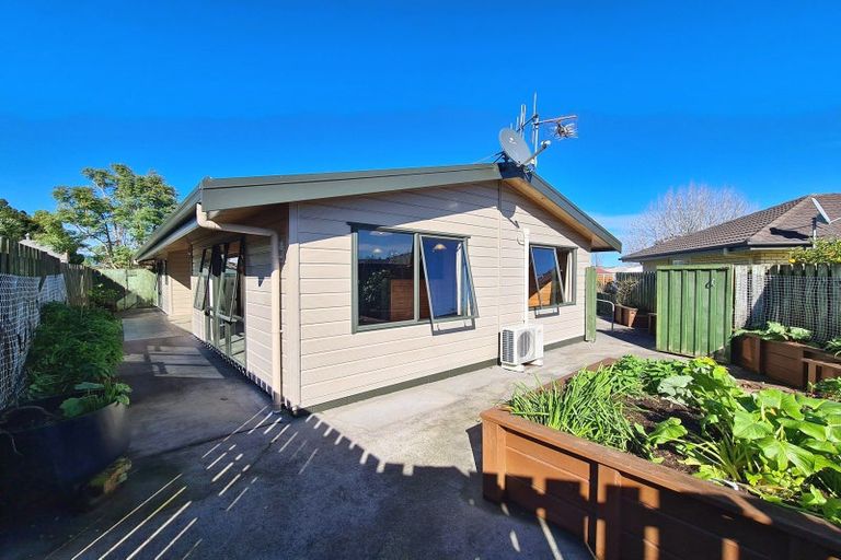 Photo of property in 16 Allman Drive, Coromandel, 3506