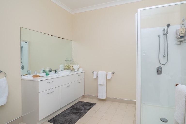 Photo of property in 117a Lees Pakaraka Road, Te Ore Ore, Masterton, 5886