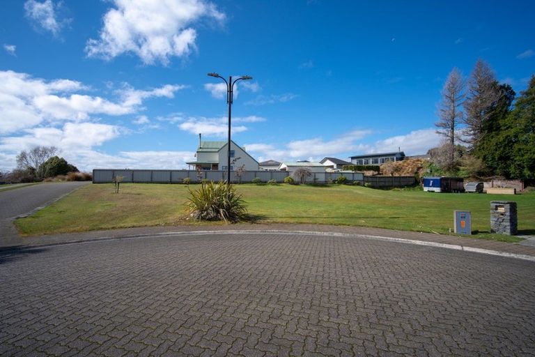 Photo of property in 14 Dalhousie Place, Te Anau, 9600