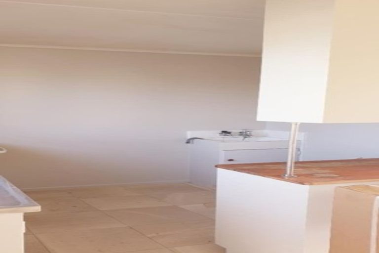 Photo of property in 805 Lawrence Street, Akina, Hastings, 4122