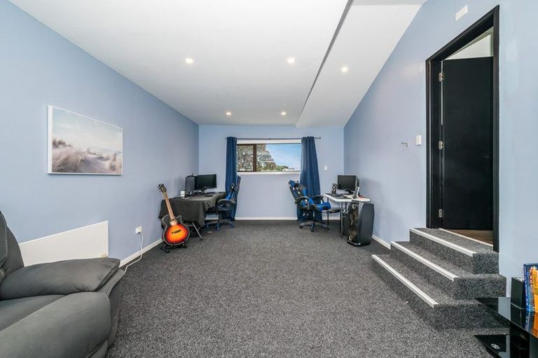 Photo of property in 43 Parakai Street, Paraparaumu, 5032