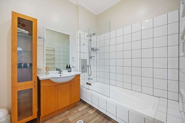 Photo of property in 12/5 Malcolm Lane, Thorndon, Wellington, 6011