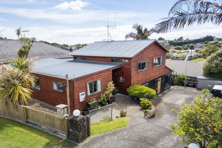 Photo of property in 11 Highgrove Place, Bethlehem, Tauranga, 3110
