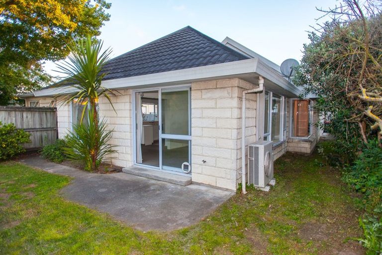 Photo of property in 15a Radnor Street, St Albans, Christchurch, 8014