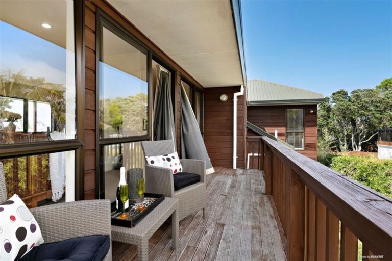 Photo of property in 7a Zealandia Road, Manly, Whangaparaoa, 0930