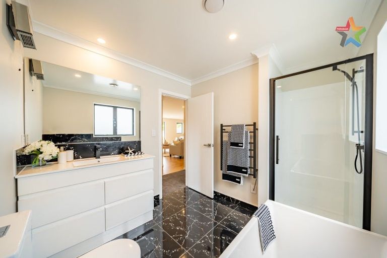 Photo of property in 2 Te Ara O Tahumate, Stokes Valley, 5019