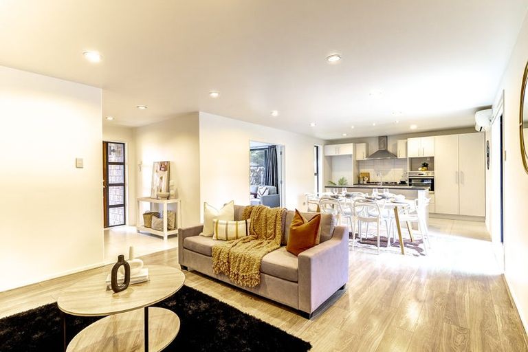 Photo of property in 82 Barrington Drive, Huntington, Hamilton, 3210