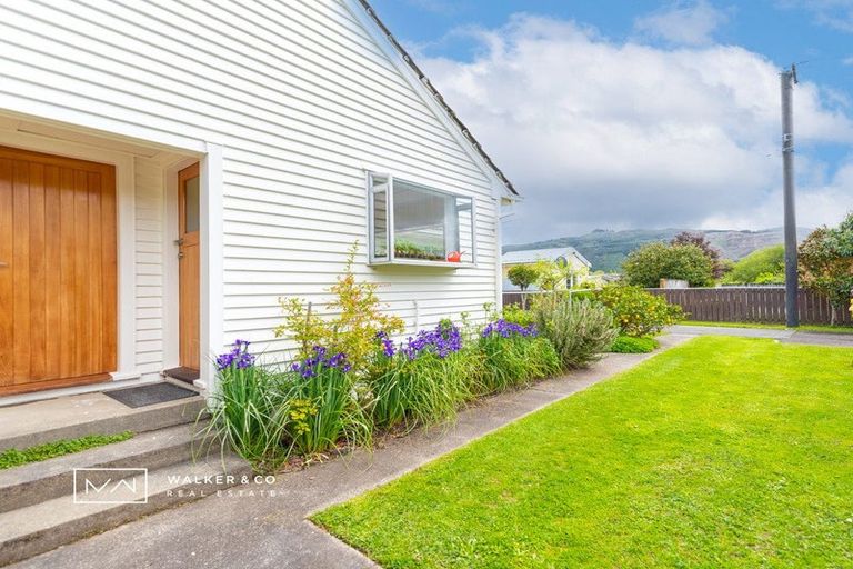 Photo of property in 10 Terminus Street, Silverstream, Upper Hutt, 5019