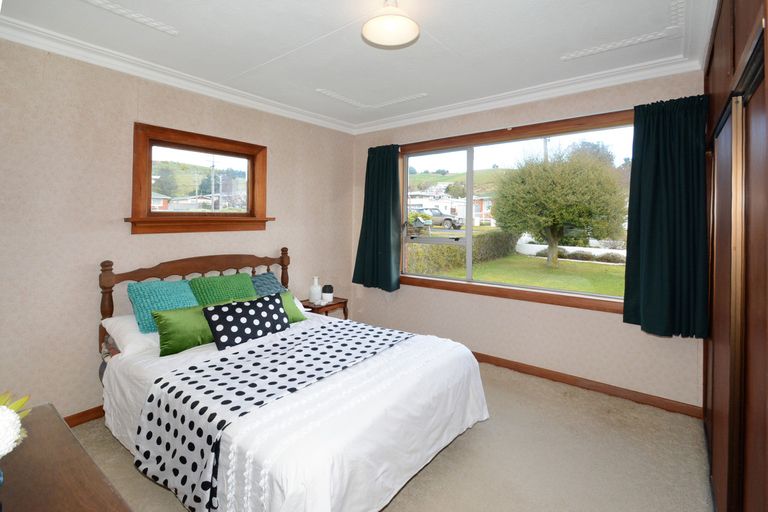 Photo of property in 28 Koremata Street, Green Island, Dunedin, 9018