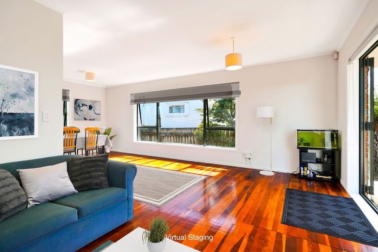 Photo of property in 78a Wharf Road, Te Atatu Peninsula, Auckland, 0610