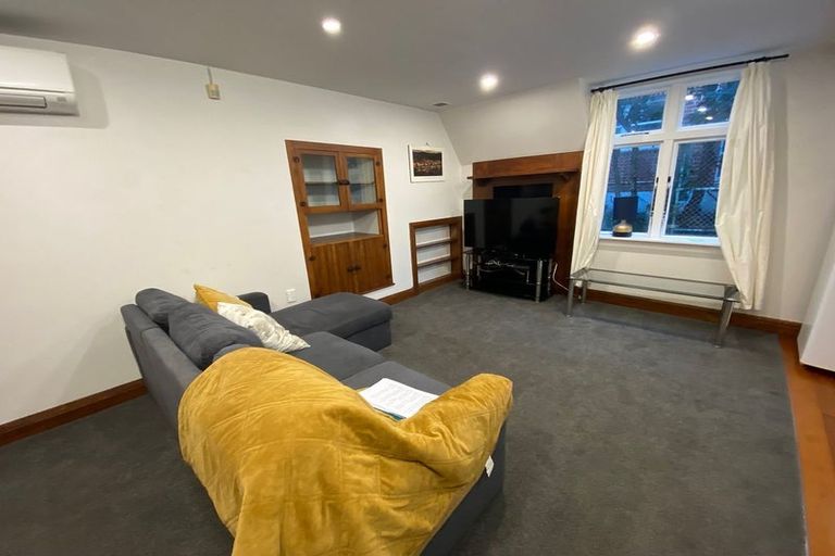 Photo of property in 185 Brooklyn Road, Brooklyn, Wellington, 6021