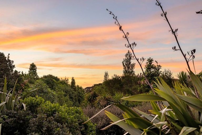 Photo of property in 26 Greig Place, Pukekohe, 2120