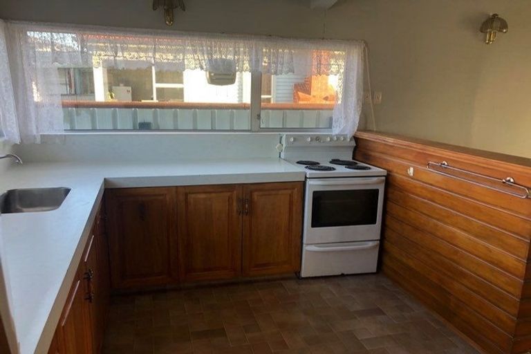 Photo of property in 19 Charleston Avenue, Boulcott, Lower Hutt, 5011