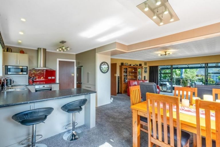 Photo of property in 18 Bullar Street, Grasmere, Invercargill, 9810