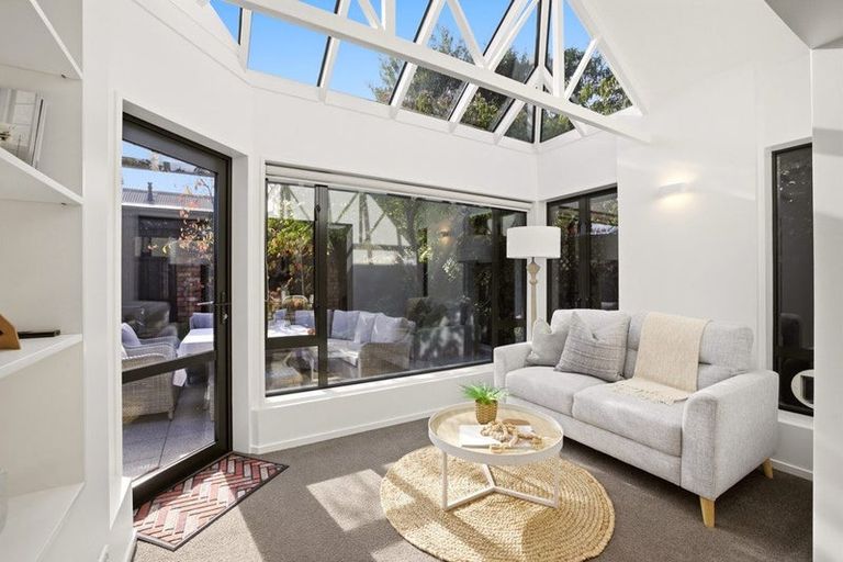 Photo of property in 3/206 Springfield Road, St Albans, Christchurch, 8014