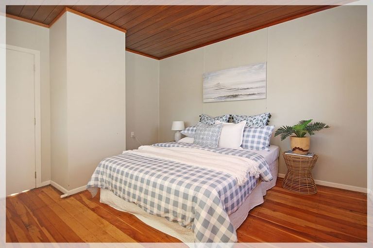 Photo of property in 120 Seabury Avenue, Foxton Beach, Foxton, 4815