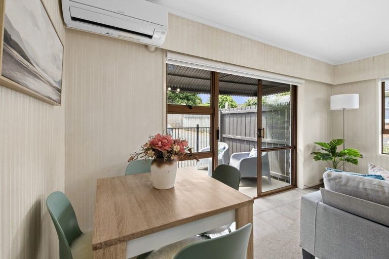 Photo of property in 1/58 Great South Road, Papakura, 2110