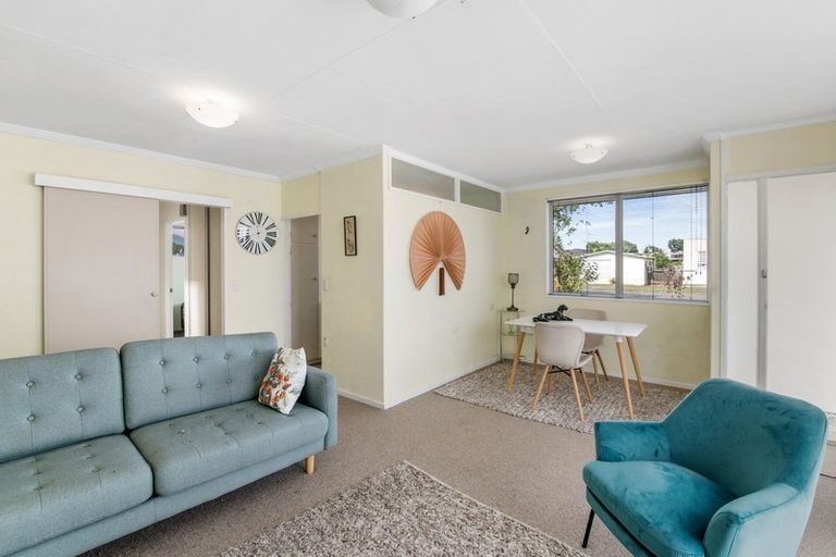 Photo of property in 13a Hereford Street, Levin, 5510